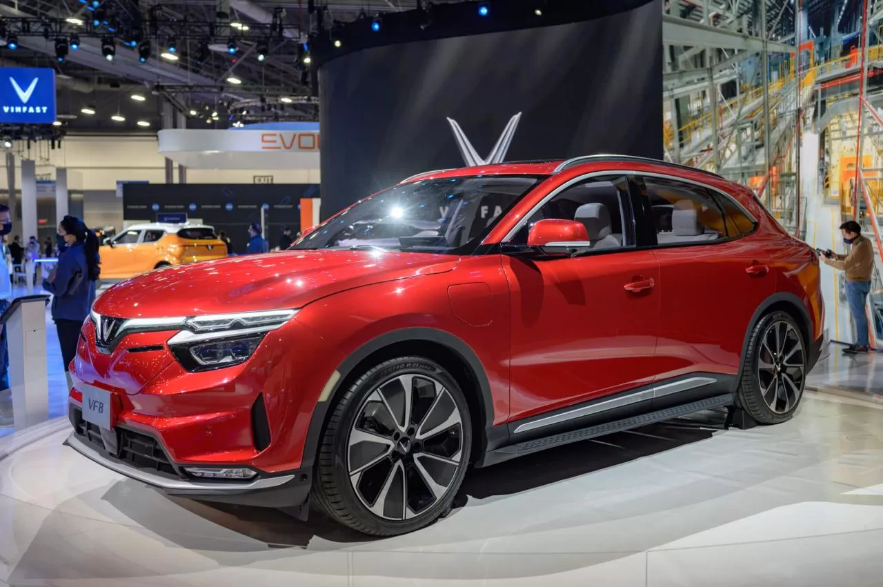 Vinfast VF8 Vinfast VF8